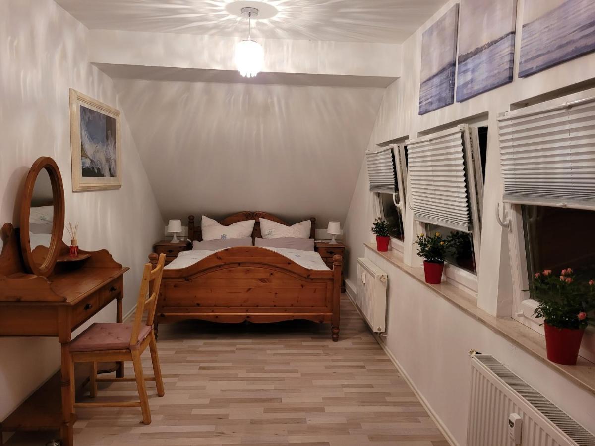 Casa-Mandelartz Apartment Рийс Екстериор снимка